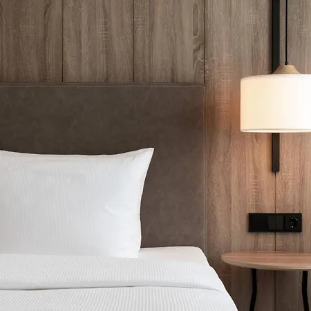 Ac By Marriott Humboldthain Park Otel 4*